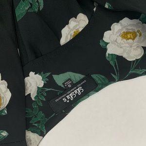 Black floral dress, Size Small. Worn Once, perfect condition!